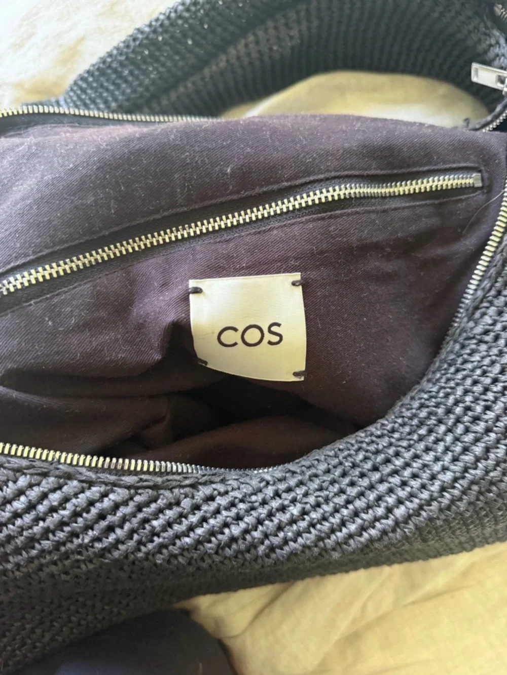 COS Oversized Sling Bag Raffina